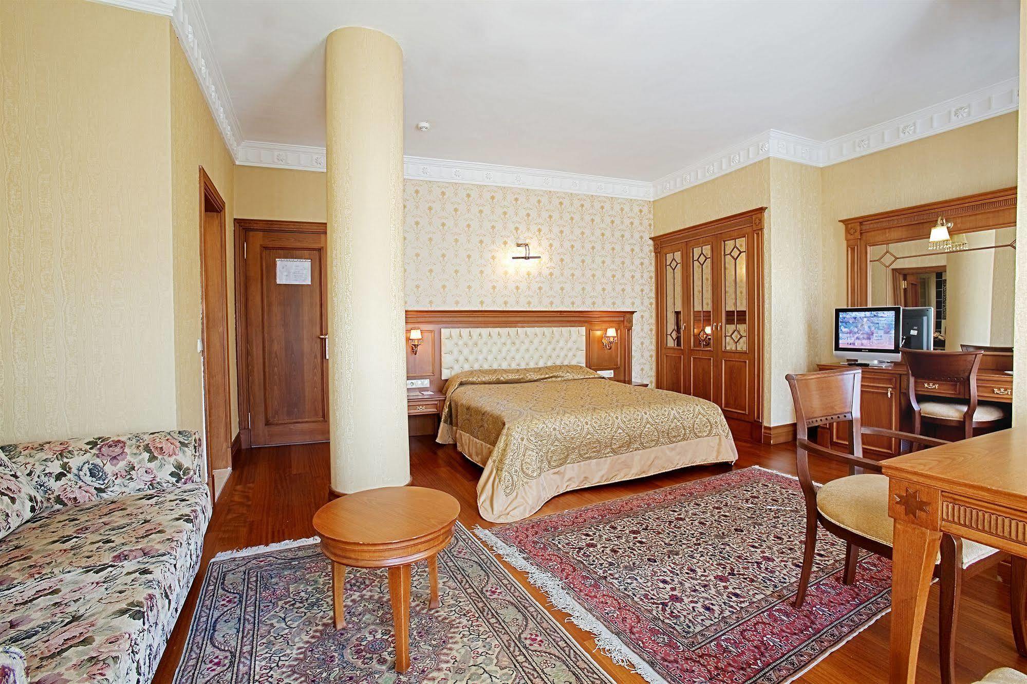 ホテル スメンゲン イスタンブール 部屋 写真